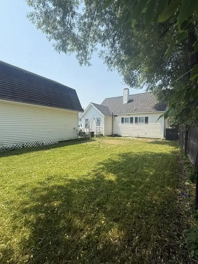 156 Pleasant Avenue Madawaska ME 04756