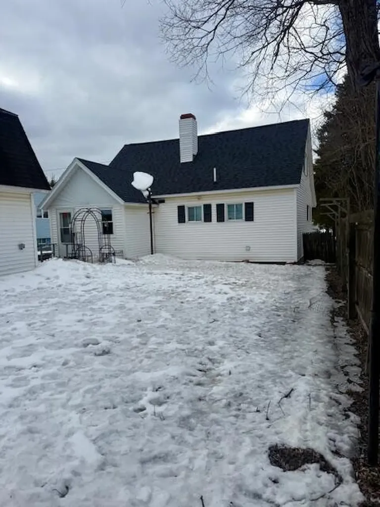 156 Pleasant Avenue Madawaska ME 04756