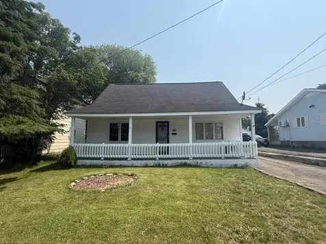 156 Pleasant Avenue Madawaska ME 04756