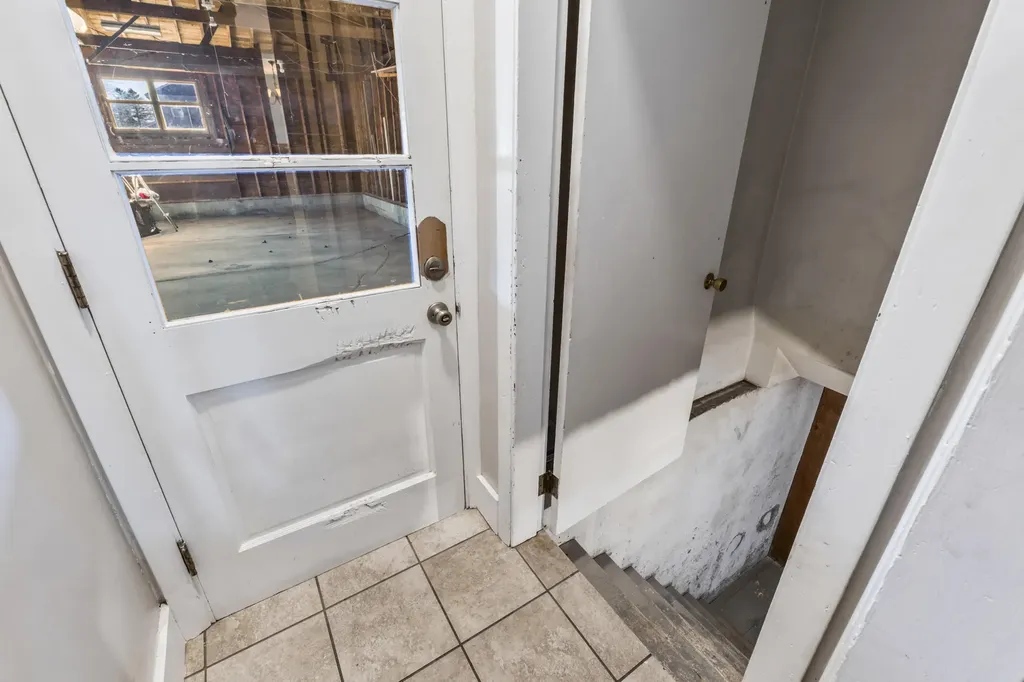 5 Robert Street Winslow ME 04901