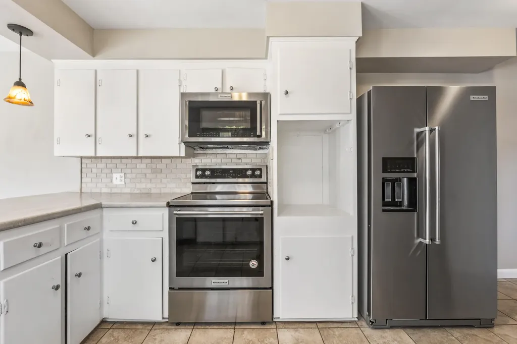 5 Robert Street Winslow ME 04901