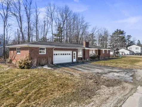 5 Robert Street Winslow ME 04901
