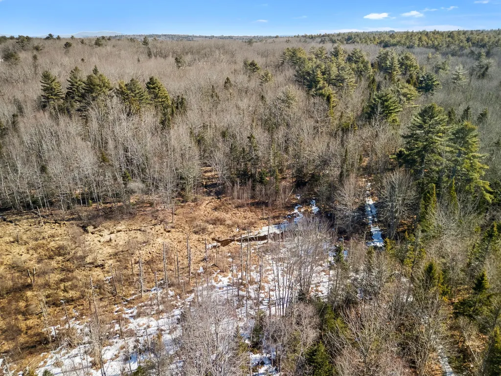 180 Burket Mill Road Waldoboro ME 04572