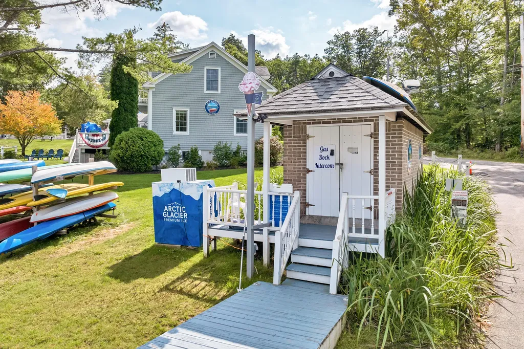 193 New Bridge Road Lebanon ME 04027