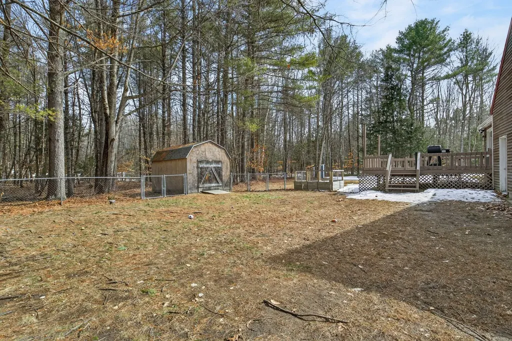 10 Deerfield Circle Standish ME 04084