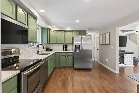 10 Deerfield Circle Standish ME 04084