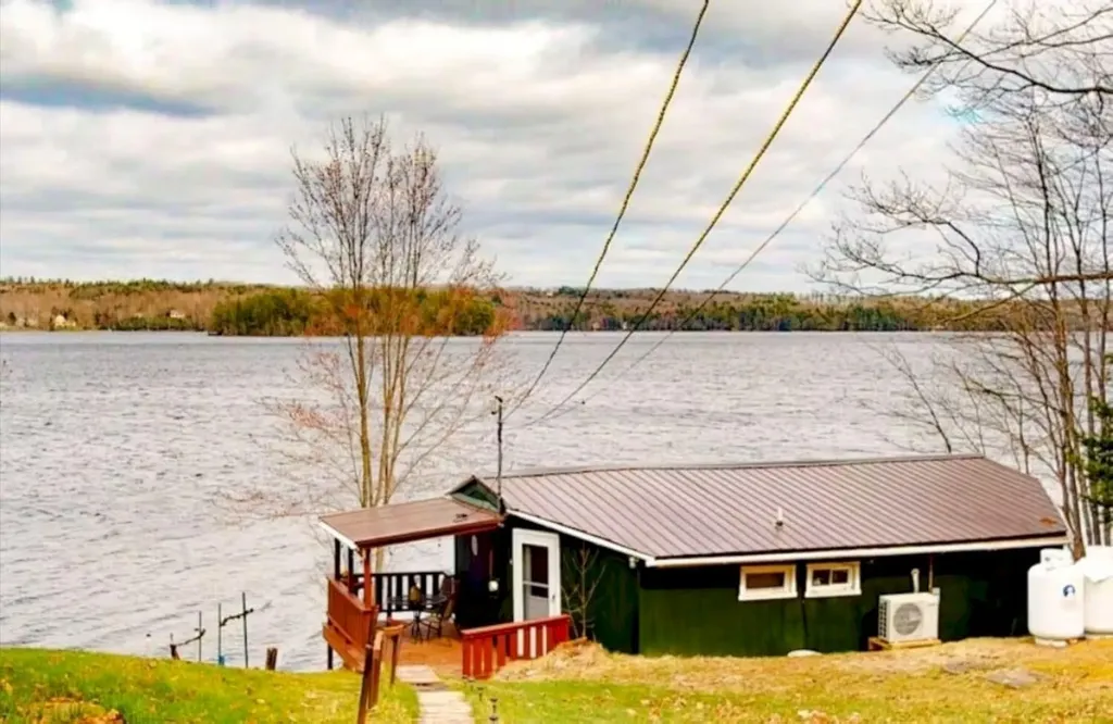 37 Williams Road Vassalboro ME 04989