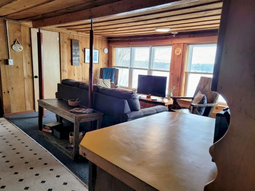 37 Williams Road Vassalboro ME 04989