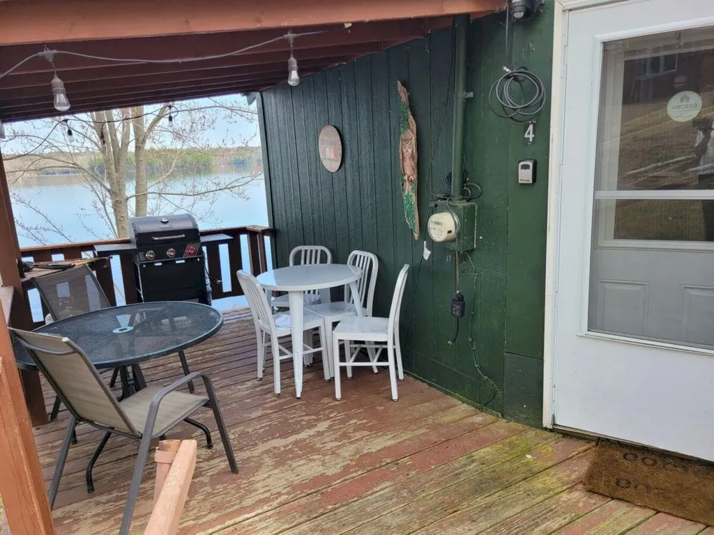 37 Williams Road Vassalboro ME 04989