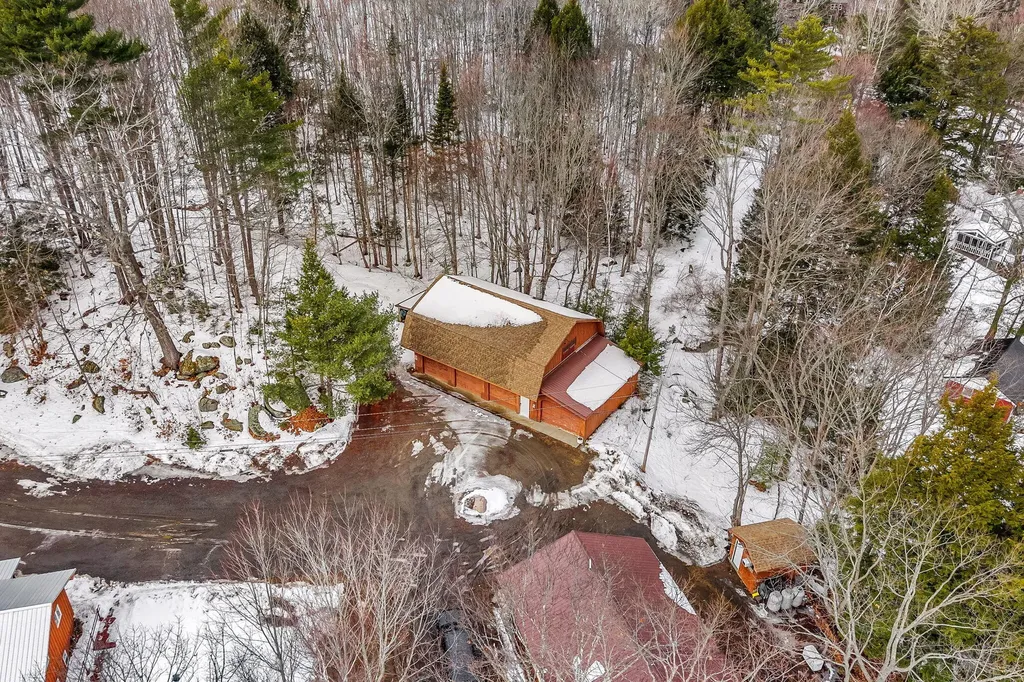 37 Williams Road Vassalboro ME 04989