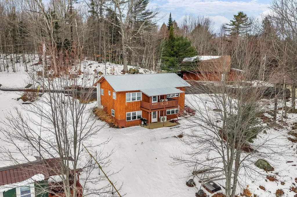 37 Williams Road Vassalboro ME 04989