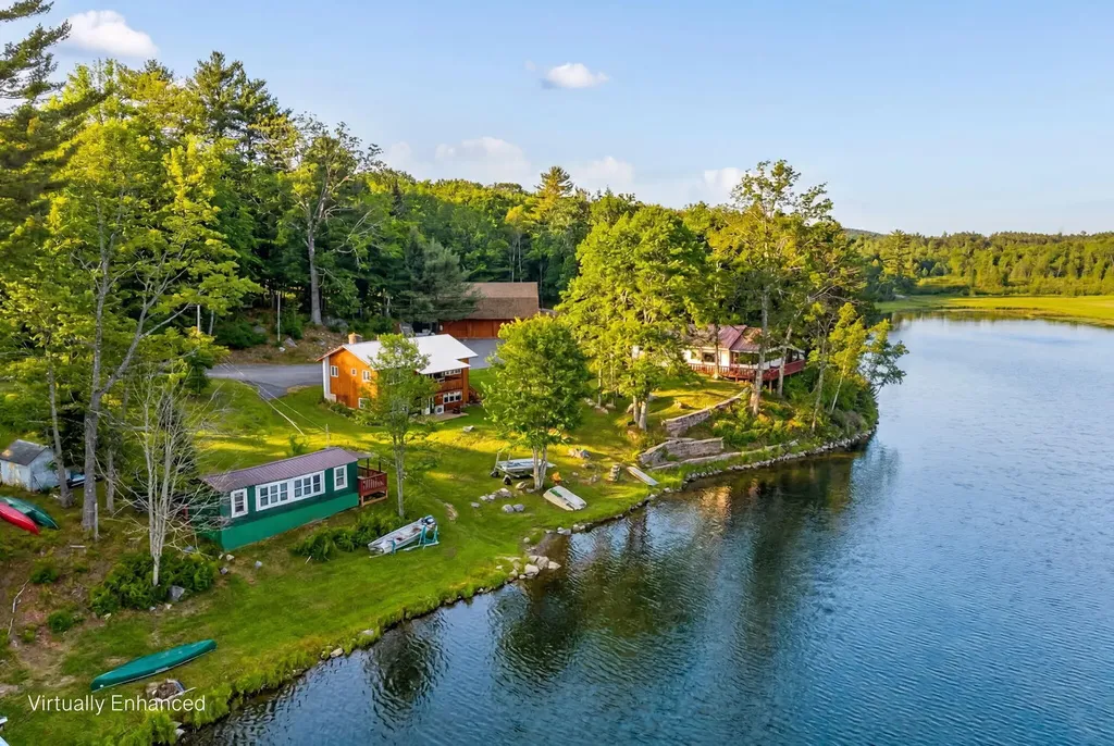 37 Williams Road Vassalboro ME 04989