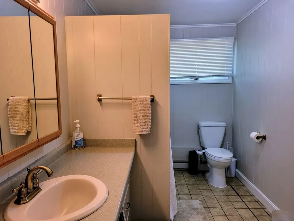 37 Williams Road Vassalboro ME 04989