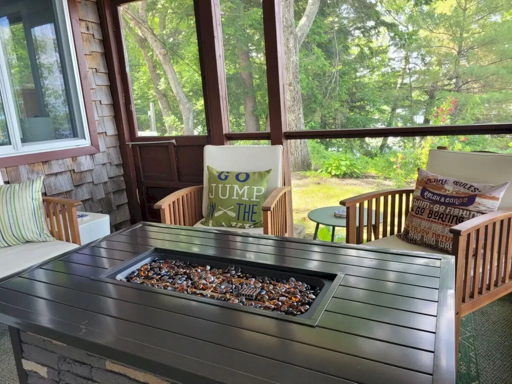 37 Williams Road Vassalboro ME 04989