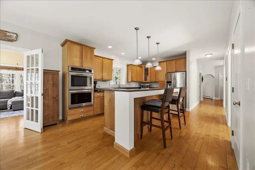 2 Bornheimer Place Scarborough ME 04074