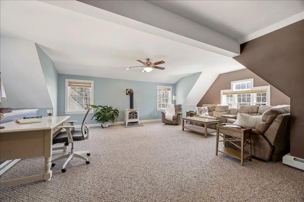 2 Bornheimer Place Scarborough ME 04074