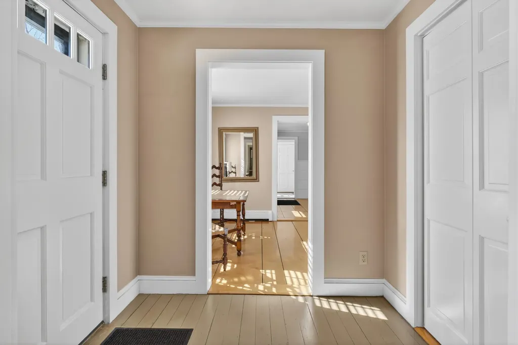 347 Alexander Road Dresden ME 04342