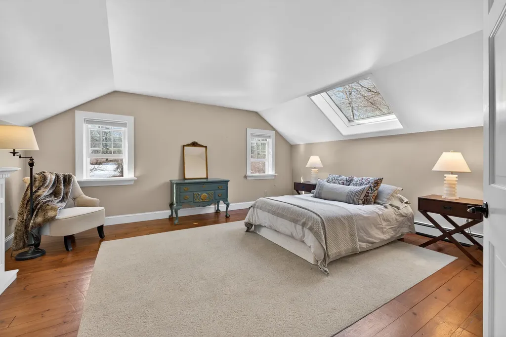 347 Alexander Road Dresden ME 04342