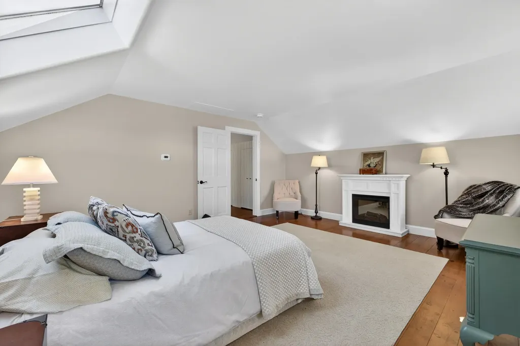 347 Alexander Road Dresden ME 04342