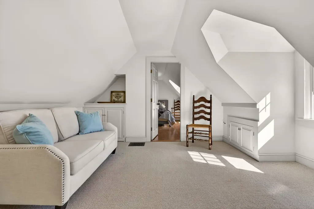 347 Alexander Road Dresden ME 04342