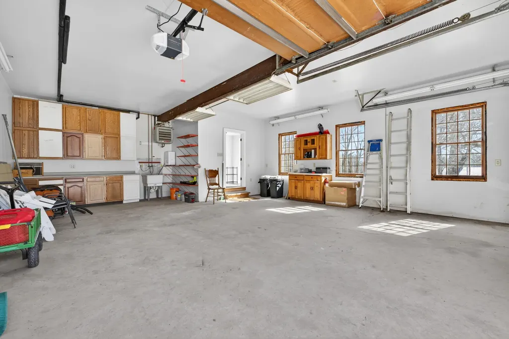 347 Alexander Road Dresden ME 04342