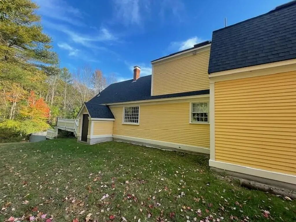 347 Alexander Road Dresden ME 04342