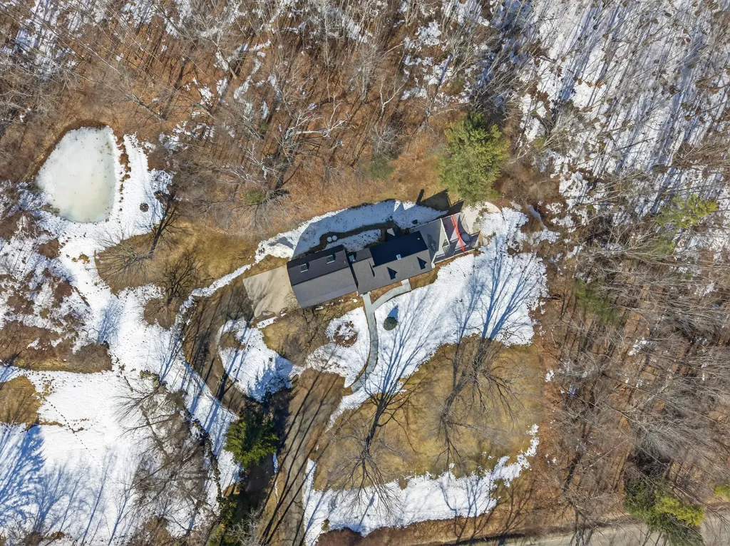 347 Alexander Road Dresden ME 04342