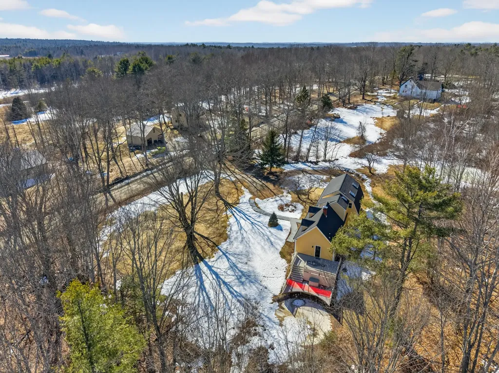 347 Alexander Road Dresden ME 04342