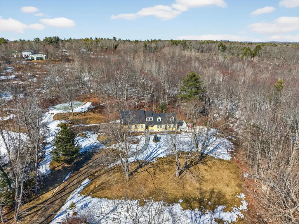 347 Alexander Road Dresden ME 04342