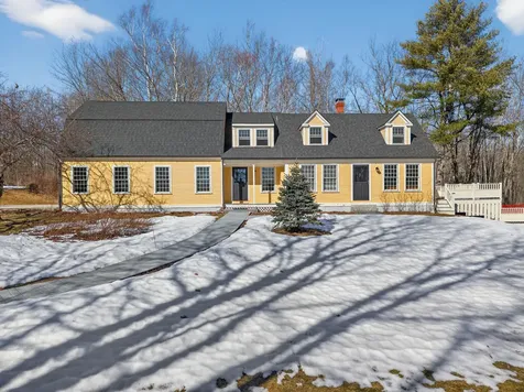 347 Alexander Road Dresden ME 04342
