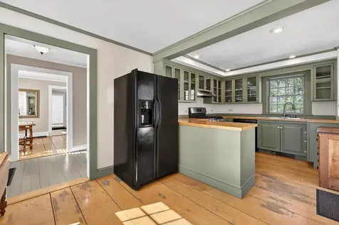 347 Alexander Road Dresden ME 04342