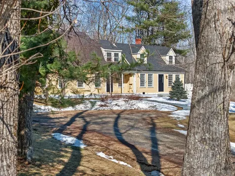 347 Alexander Road Dresden ME 04342