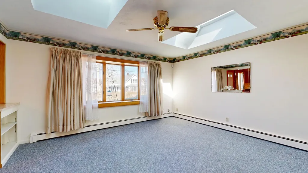 17 Shank Street Lewiston ME 04240