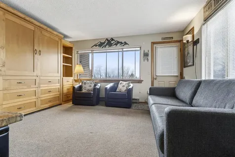 8 Cascades Drive Newry ME 04261