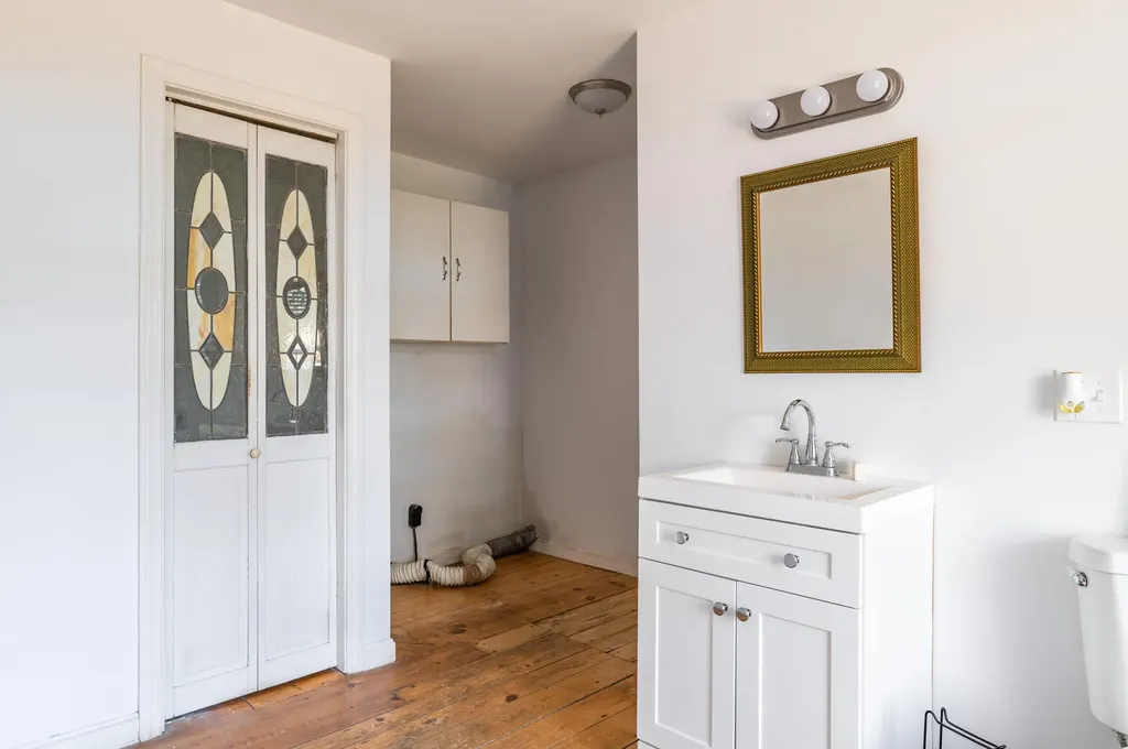 75 Main Road Charleston ME 04422