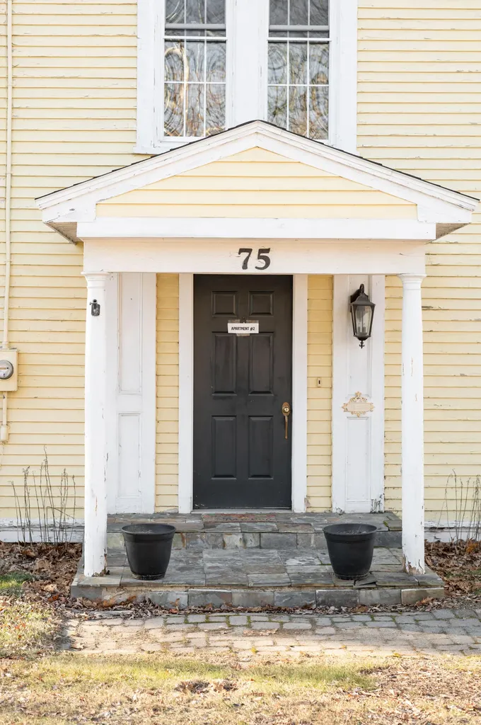 75 Main Road Charleston ME 04422