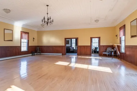 75 Main Road Charleston ME 04422