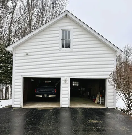 75 Main Road Charleston ME 04422