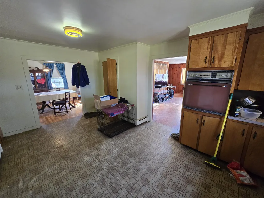 129 W Hill Road Gardiner ME 04345