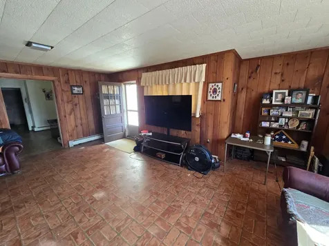 129 W Hill Road Gardiner ME 04345