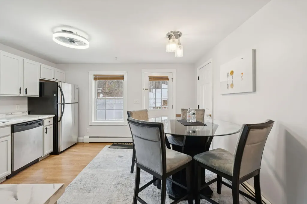 6B Meadow View Drive Sanford ME 04073