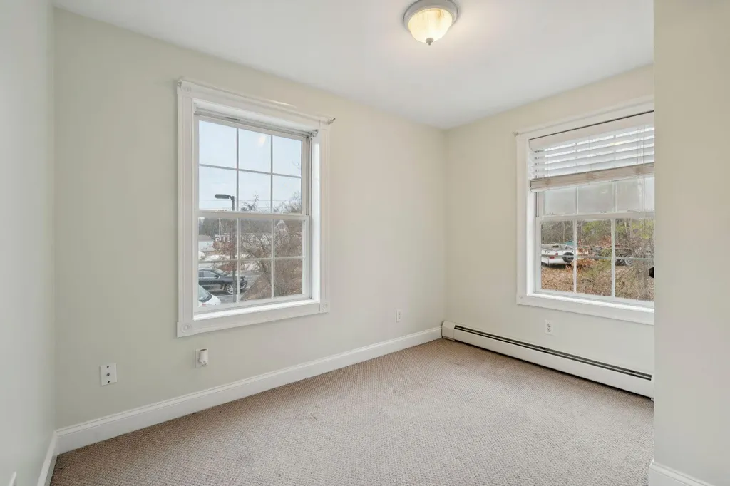 6B Meadow View Drive Sanford ME 04073