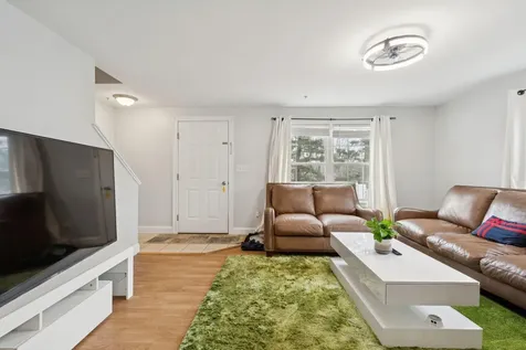 6B Meadow View Drive Sanford ME 04073