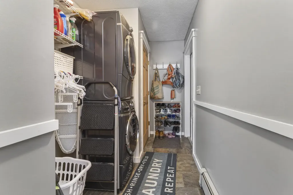 589 King Street Oxford ME 04270