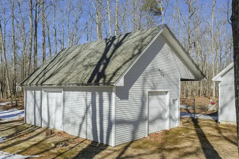 589 King Street Oxford ME 04270