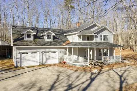 589 King Street Oxford ME 04270