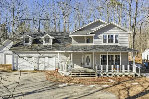 589 King Street Oxford ME 04270