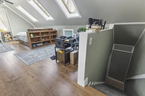 589 King Street Oxford ME 04270