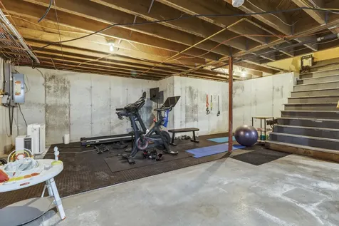 589 King Street Oxford ME 04270