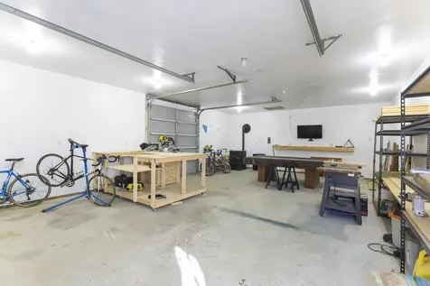 589 King Street Oxford ME 04270